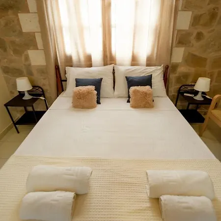 Kates - Near Beach * Rethymno